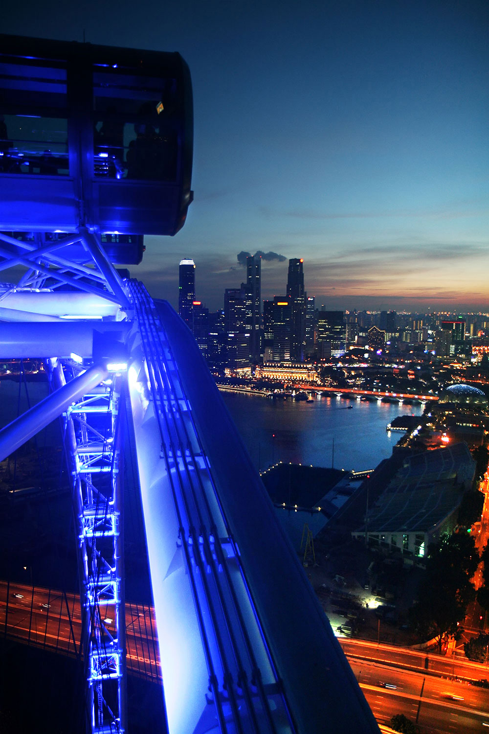 V on Shenton Community - Singapore Flyer